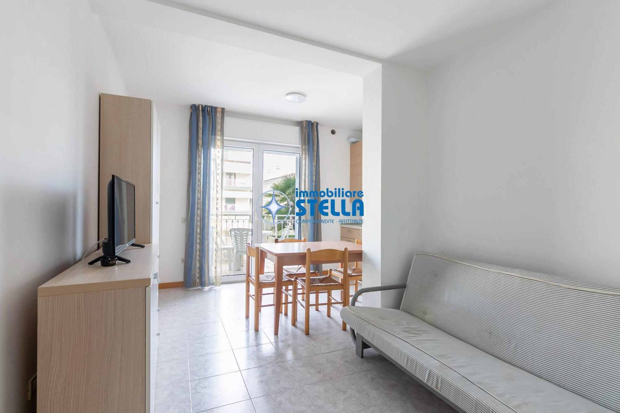 Residence Adriatica Lido di Jesolo Exterior photo